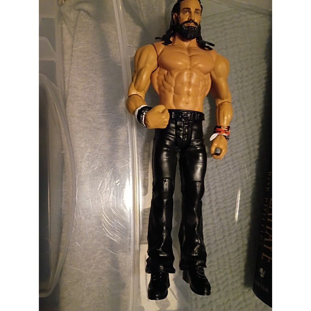 Good Used Condition WWE Mattel Elias 2017 Basic Series 88 Wrestling Figure
